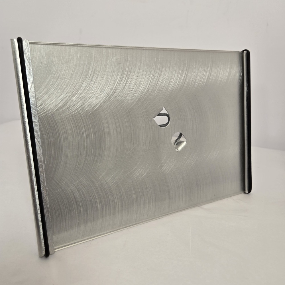 Umbra Mirra Frame 4x6 Silver Aluminum Clip Photo Frame Brushed Modern 306434-008